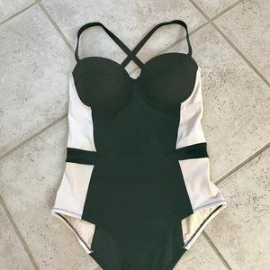 'Lipsi' Color-block One Piece Swimsuit TORY BURCH